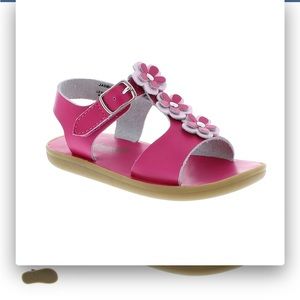 FOOTMATES Jasmine sandal 🩴